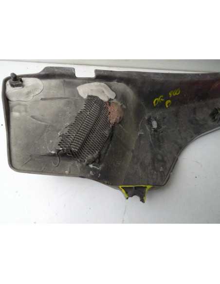 Flanc de selle droit SUZUKI DR 800 - 1993 - 47111-31D00 - Occasion