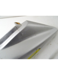 Flanc de selle droit SUZUKI DR 800 - 1993 - 47111-31D00 2
