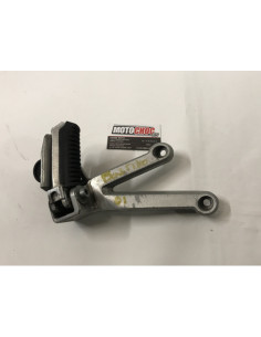 Platine repose-pied avant droit SUZUKI BANDIT 1200 - 2001