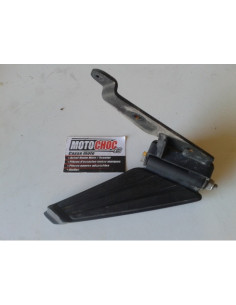 Platine repose-pied arrière droit PEUGEOT GEOPOLIS 125